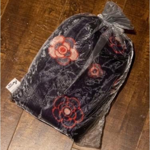 Cashmere Scarf - Reversible - Picture 2 of 2